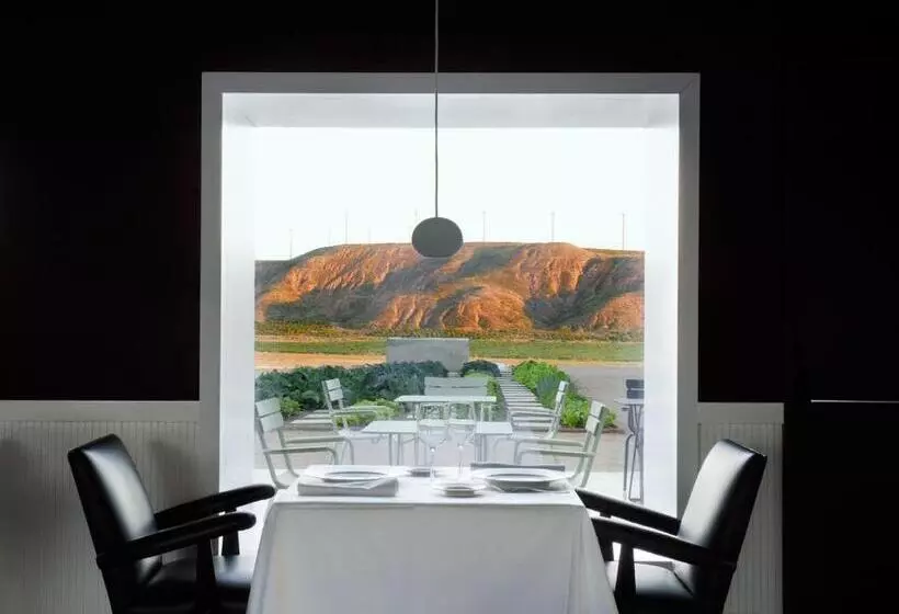 فندق Aire De Bardenas