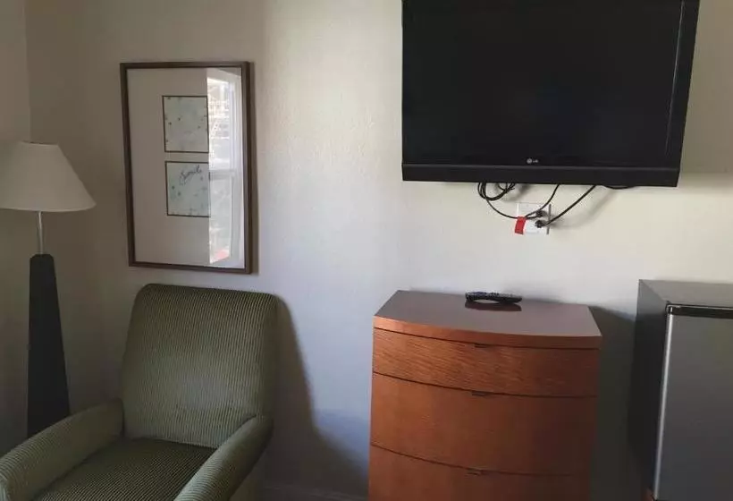 ホテル Americas Best Value Inn & Suites  Soma