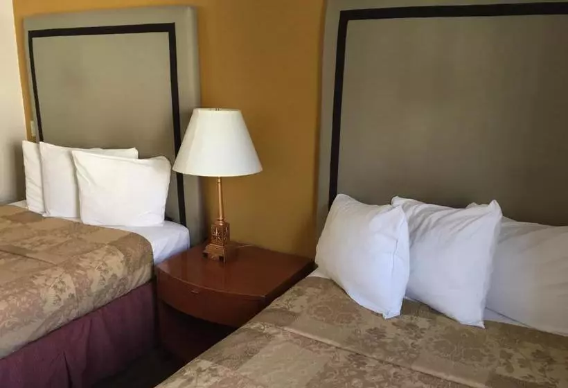 ホテル Americas Best Value Inn & Suites  Soma