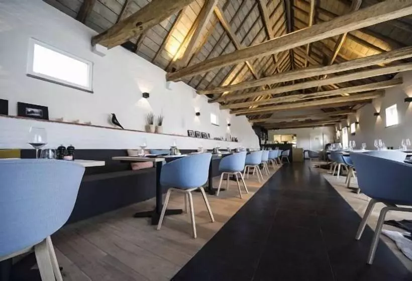 בית מלון כפרי Cleythil