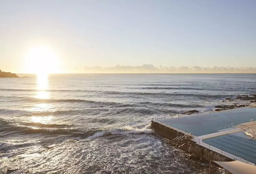 فندق Home Backpackers