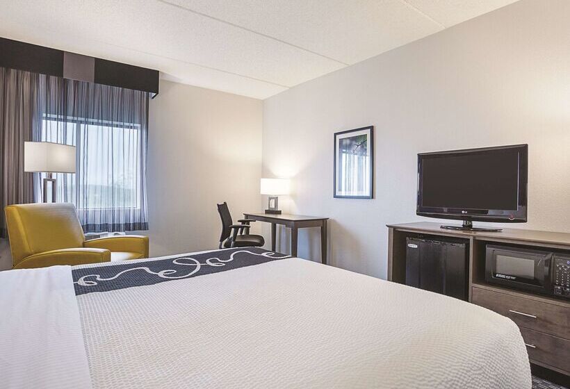 Hotel La Quinta By Wyndham Baltimore Bwi Airport