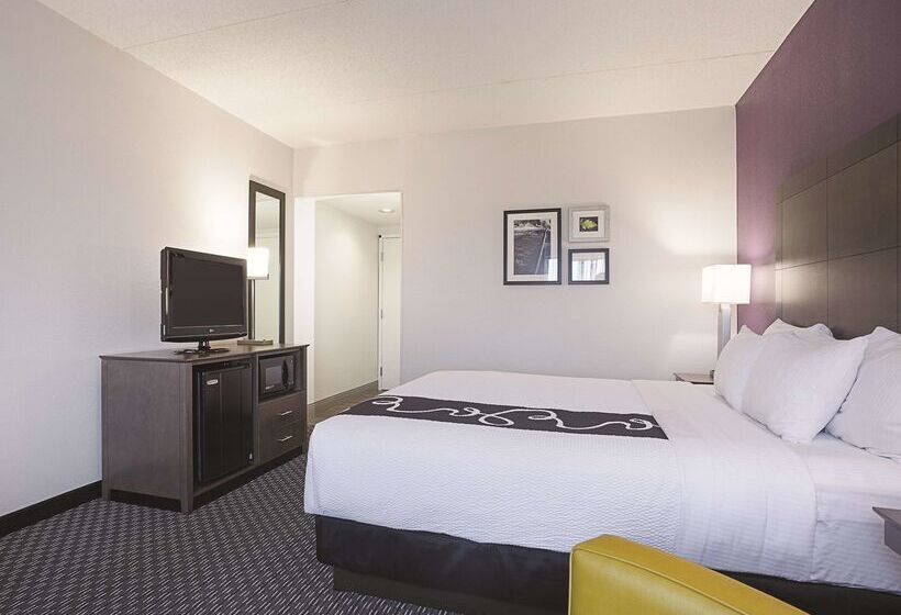 Hotel La Quinta By Wyndham Baltimore Bwi Airport