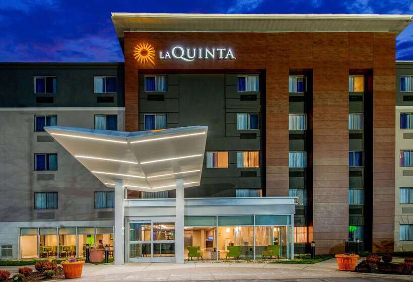 Hotel La Quinta By Wyndham Baltimore Bwi Airport