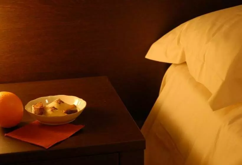 هتل Le Cinque Luci