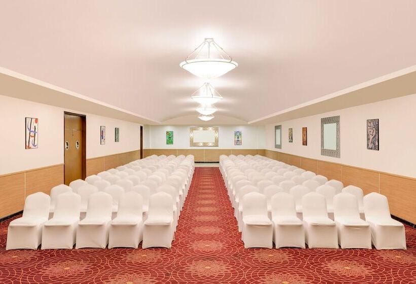 Lemon Tree Hotel, Indore