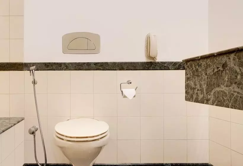 Lemon Tree Hotel, Indore