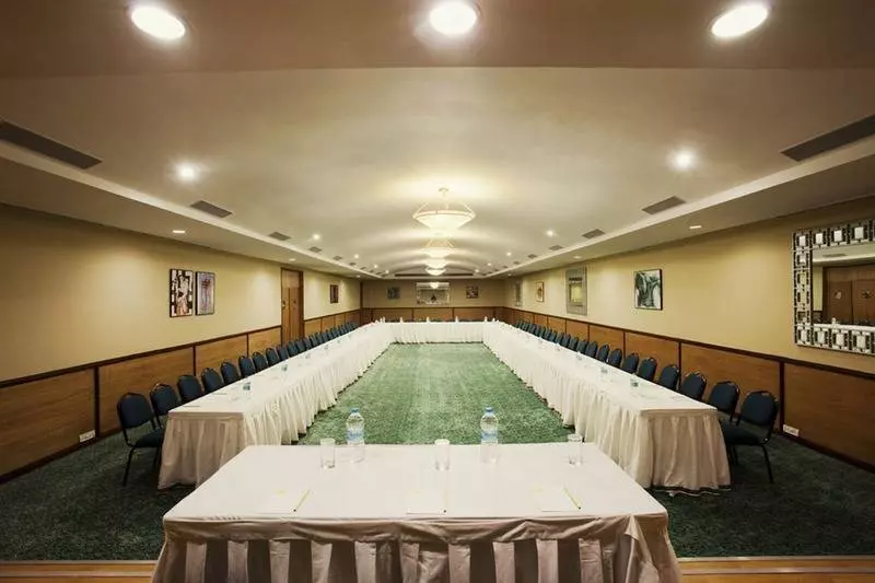 Lemon Tree Hotel, Indore