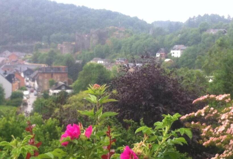 هتل Les Arcades La Roche En Ardenne