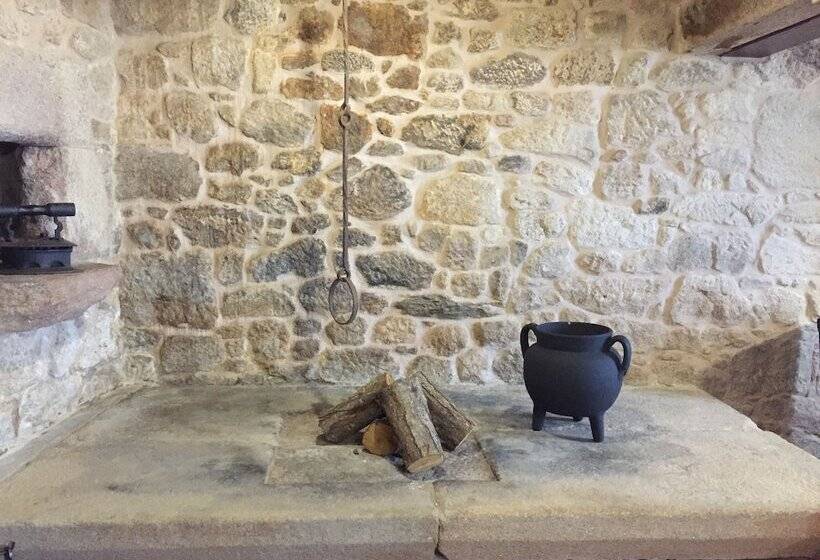 هتل روستایی A Casa Da Meixida