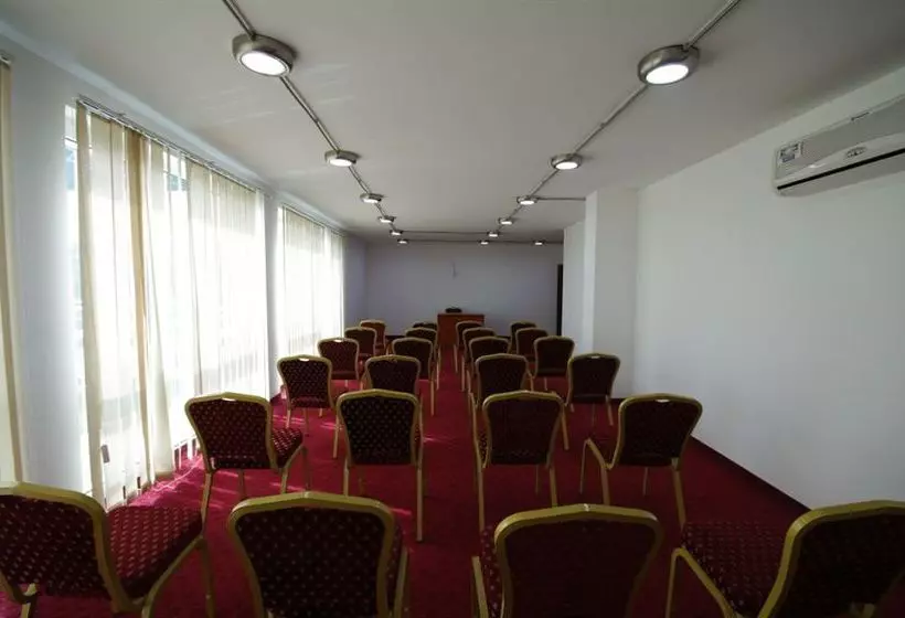 בית מלון כפרי The Clara