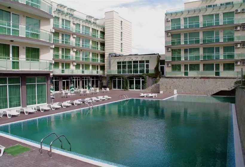 בית מלון כפרי The Clara