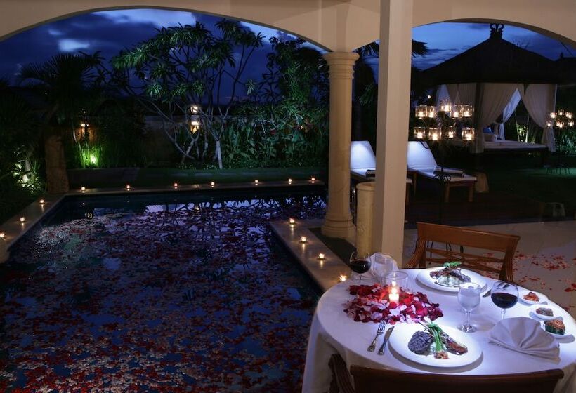 ホテル The Beverly Hills Bali A Luxury Villas & Spa