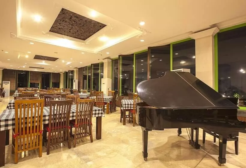 酒店 The Beverly Hills Bali A Luxury Villas & Spa