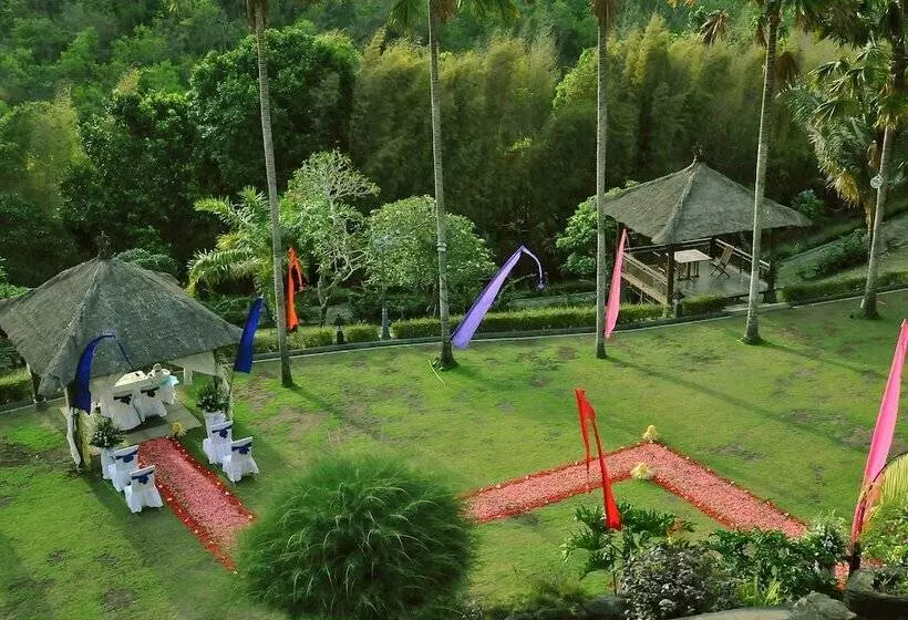 酒店 The Beverly Hills Bali A Luxury Villas & Spa