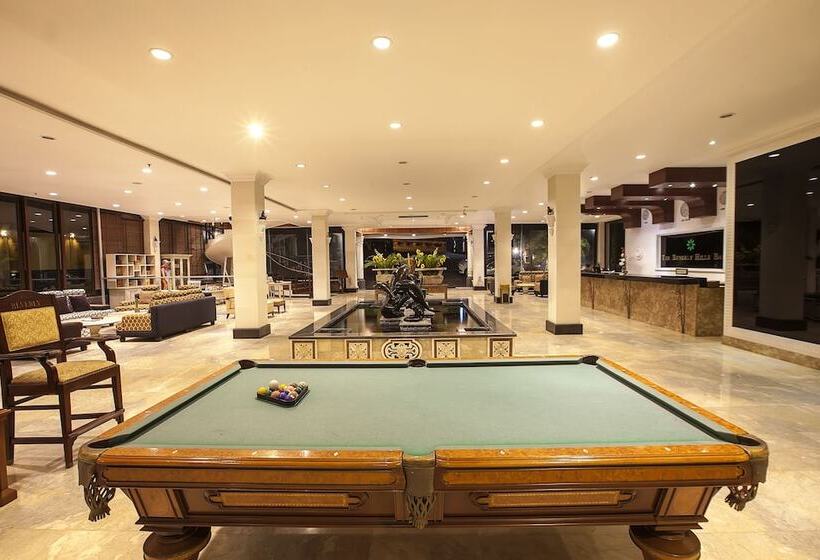 ホテル The Beverly Hills Bali A Luxury Villas & Spa