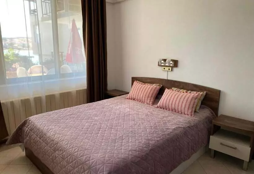 בית מלון כפרי Villas Sozopol