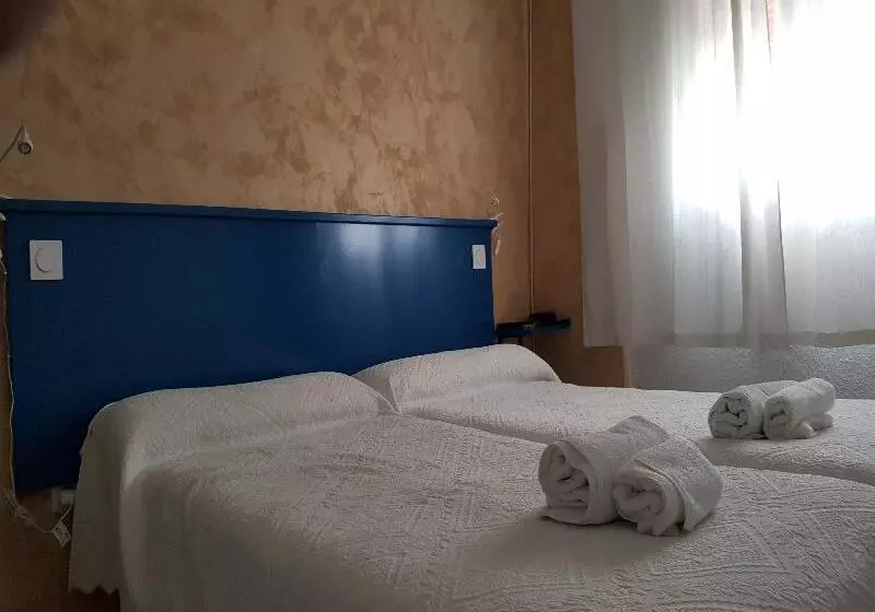 پانسیون Giraldilla