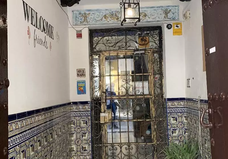 پانسیون Giraldilla