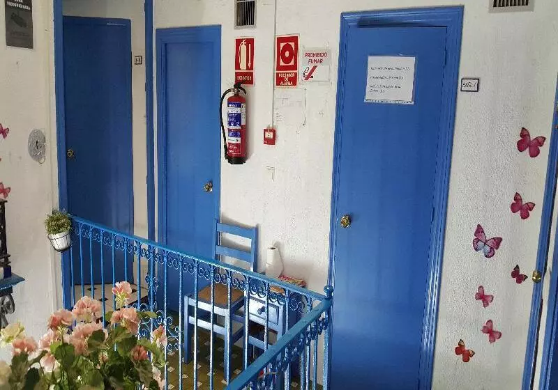 پانسیون Giraldilla