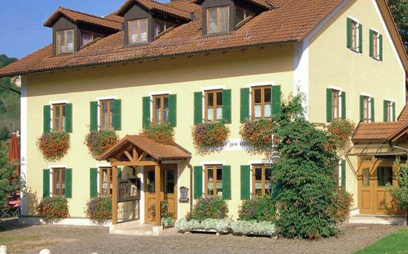 Общежитие Gasthaus Zum Himmelreich
