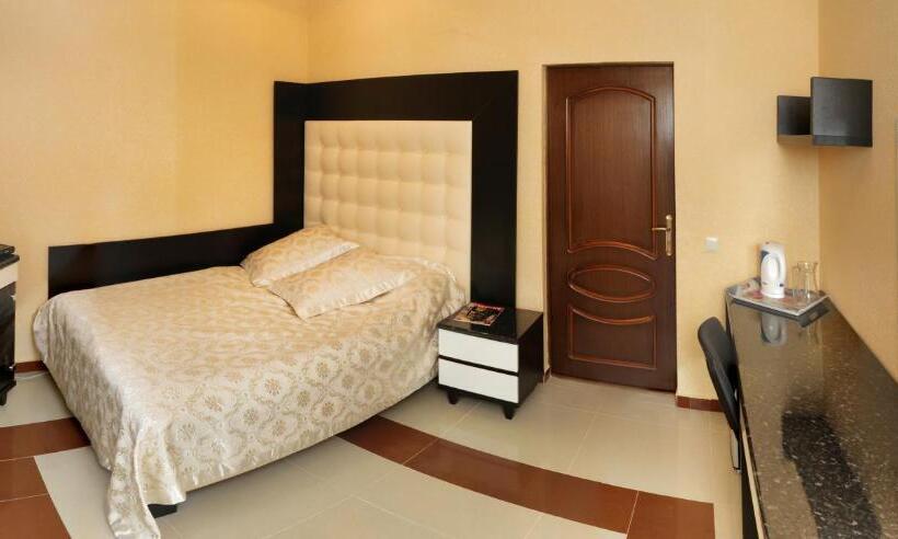 Hotel гранд алексік