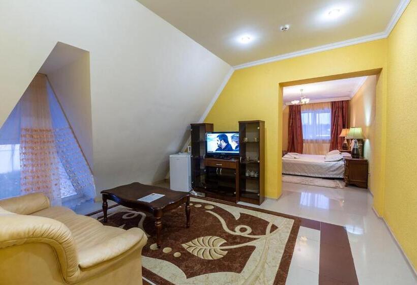 Hotel гранд алексік