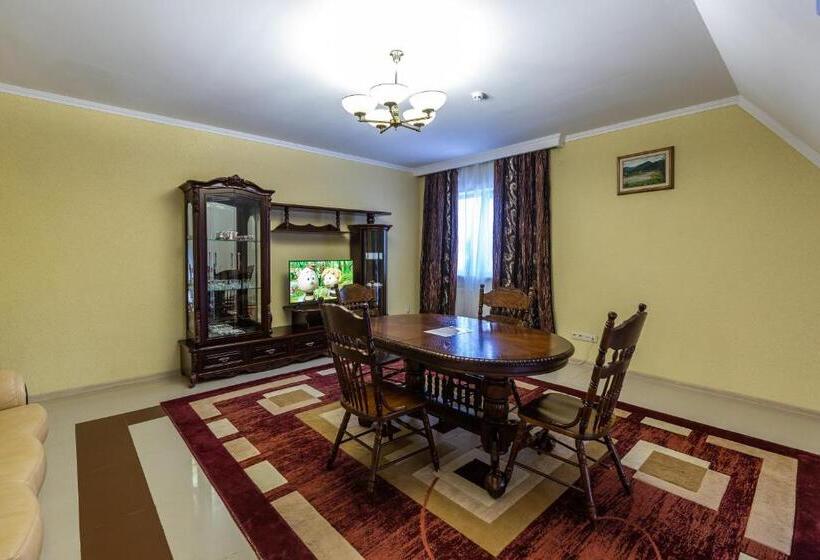 Hotel гранд алексік