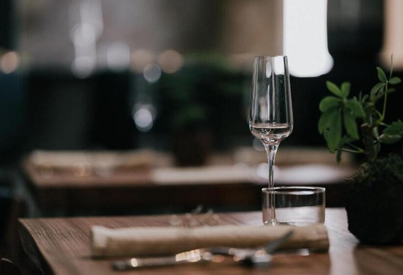 فندق 101 Kanazawa