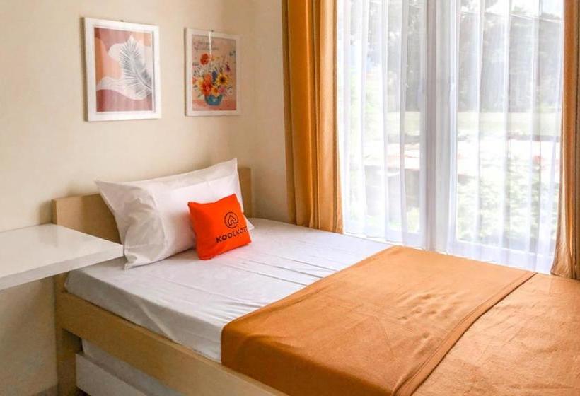 فندق Koolkost Female Syariah Near Universitas Muhammadiyah Malang Campus Iii