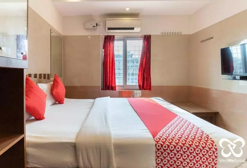 هتل Oyo 71538 Royal Residency