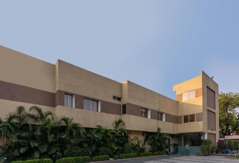 בית מלון כפרי Oyo 77401 Secluded Stays