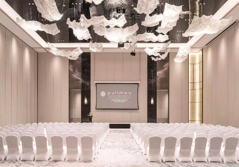 هتل Pullman Jiaxing Pinghu Excellence