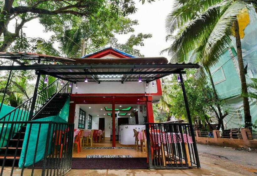 Hotel O Route Near Calangute Beach