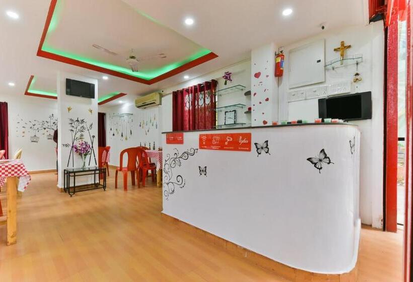 Hotel O Route Near Calangute Beach