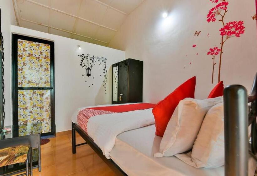 Hotel O Route Near Calangute Beach