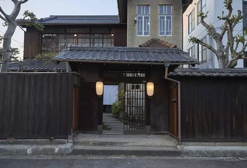 Tsumugiya Ryokan