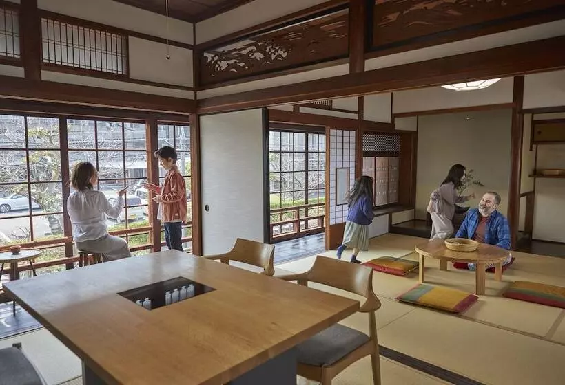 Tsumugiya Ryokan