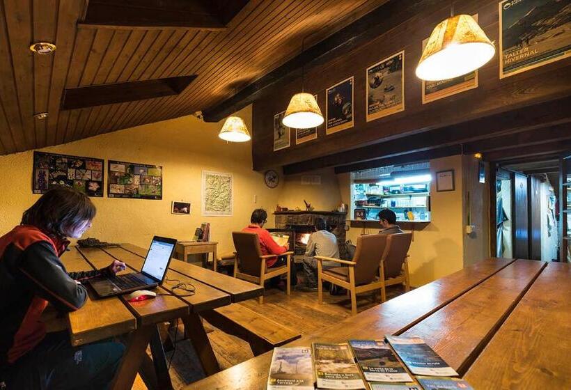 הוסטל Refugi Rural Vall De Siarb