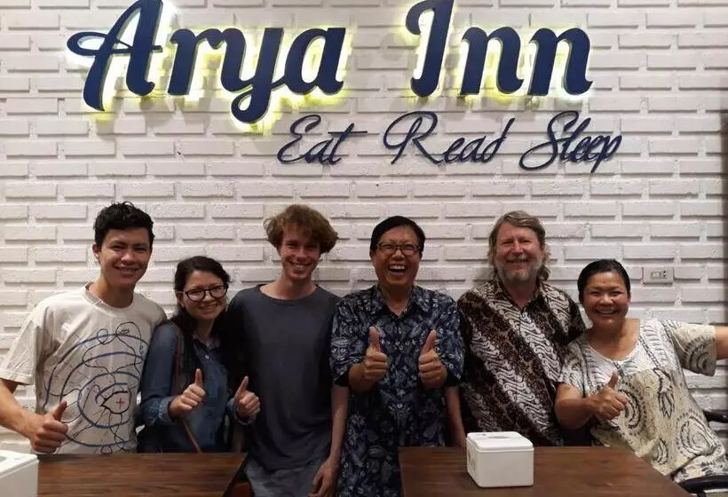 ベッドアンドブレックファースト Arya Inn