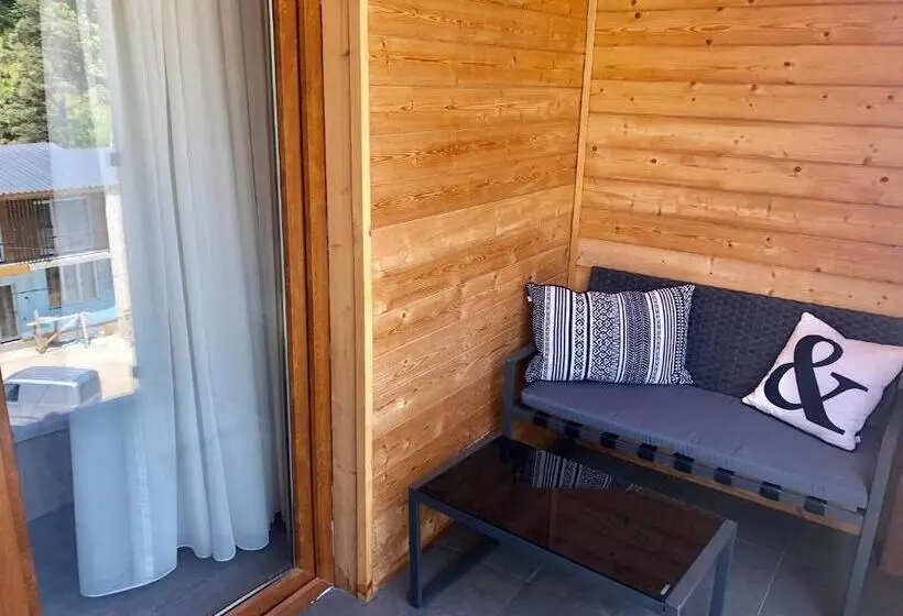 Hotel Bakuriani The Valley 115   202