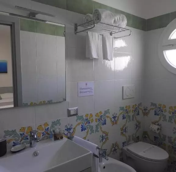 Hotelli Corallo Circeo