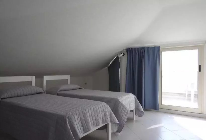 Hotelli Corallo Circeo