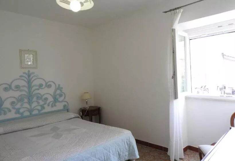 Hotelli Corallo Circeo