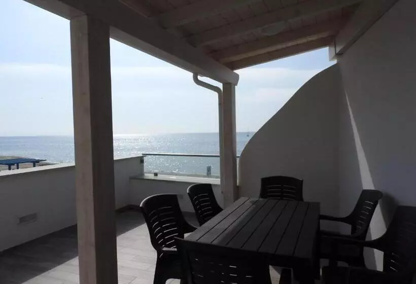 Hotelli Corallo Circeo