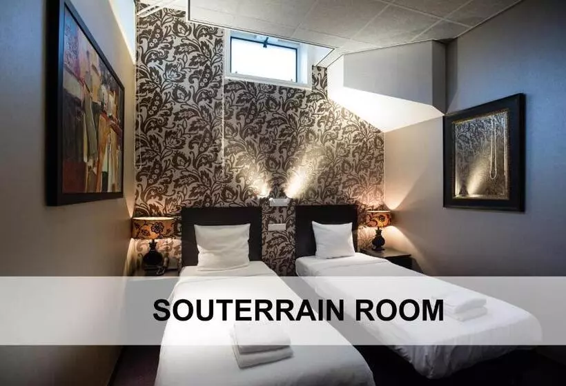 Hotelli De Duif Lisse   Keukenhof