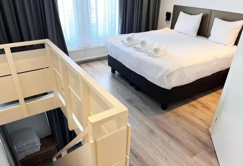 Hotelli De Duif Lisse   Keukenhof