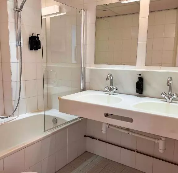 Hotelli De Duif Lisse   Keukenhof