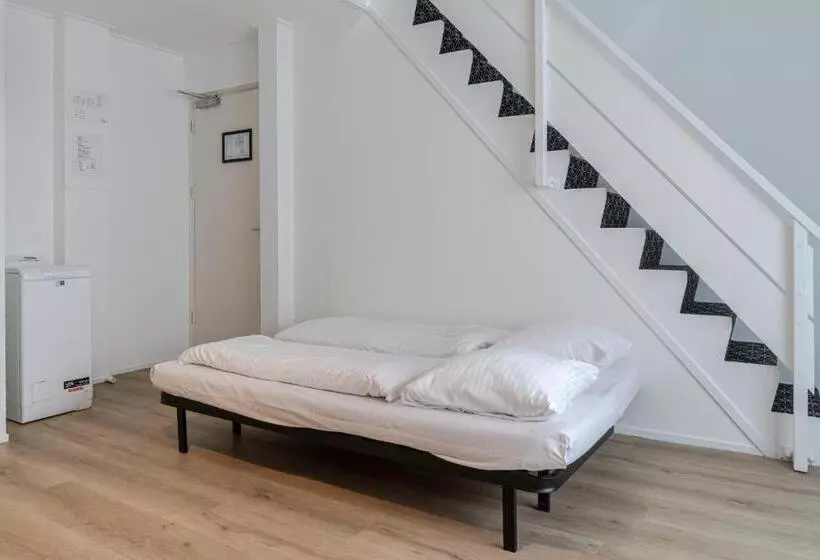 Hotelli De Duif Lisse   Keukenhof