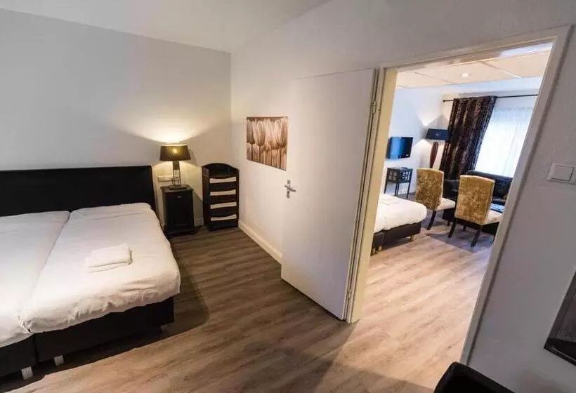 Hotelli De Duif Lisse   Keukenhof